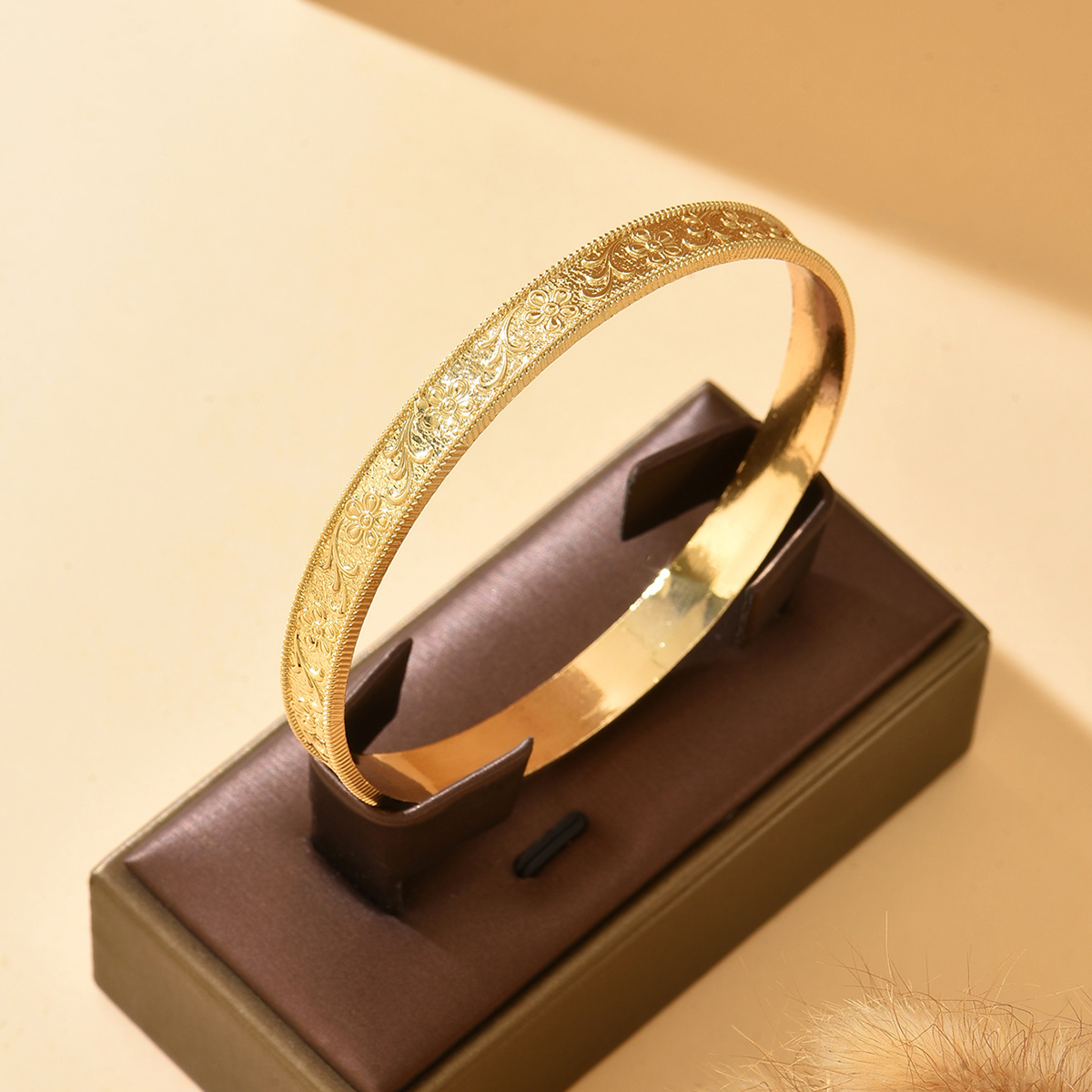 Accesorio de mano Golden Bride - Men Accessories For Wrist reseña y precio