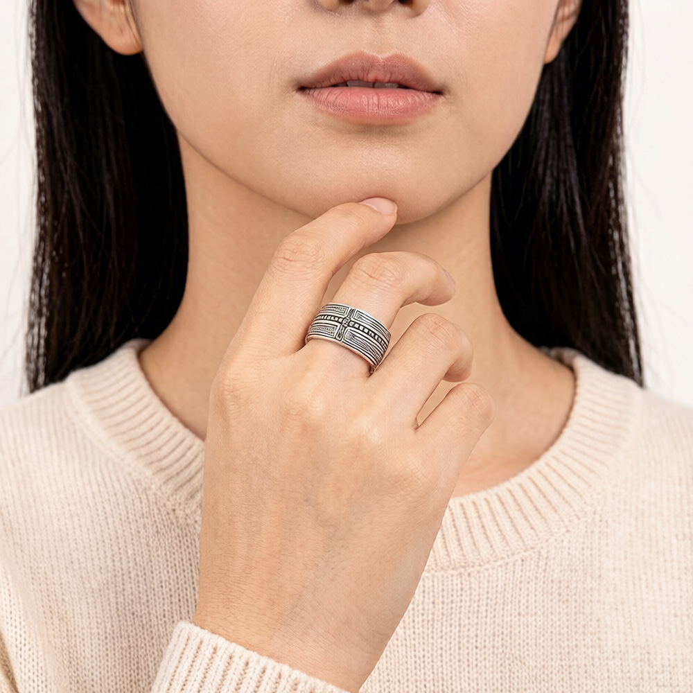 Anillo cruzado de Plata de Ley - Men Accessories Brand reseña y precio