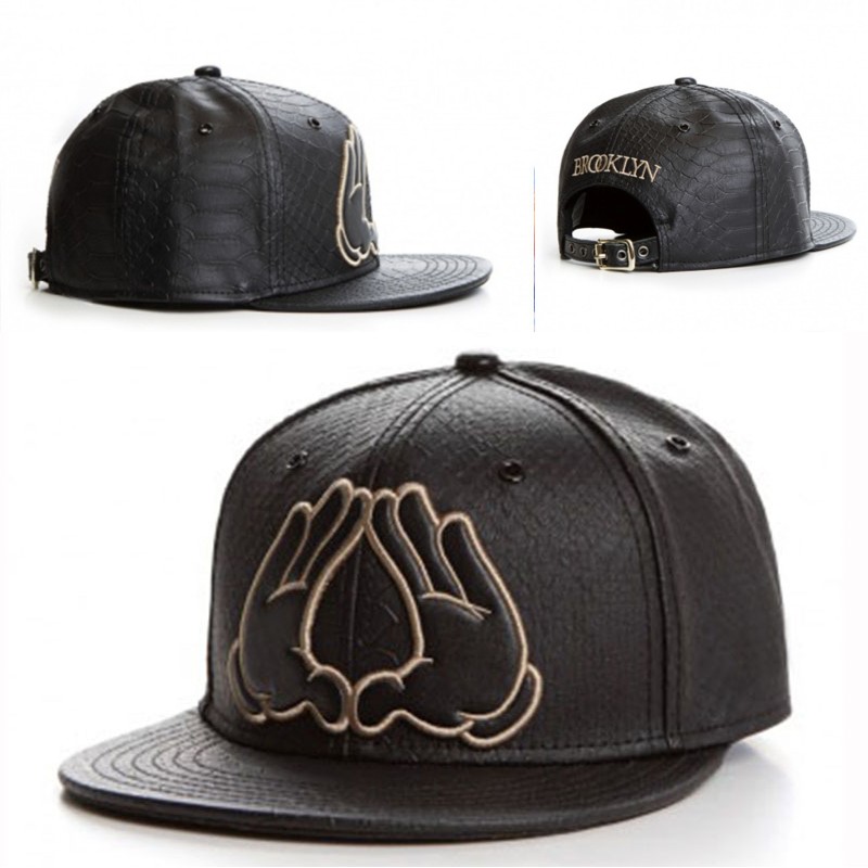 Gorra de Béisbol de Cuero de M - Men Accessories Brand reseña y precio