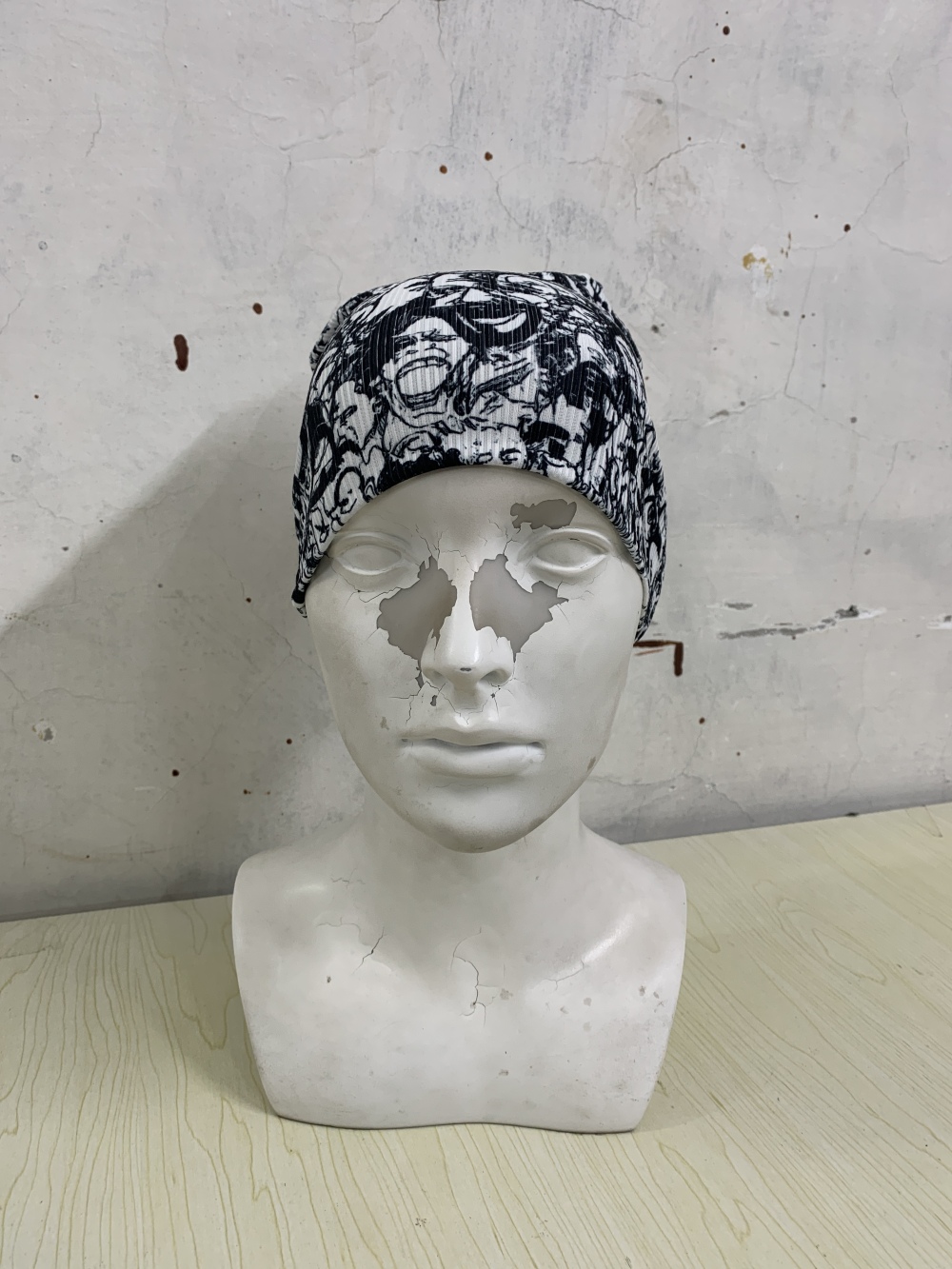Gorro Casual Holgado con Estam - Men'S Accessories Go Outdoors reseña y precio